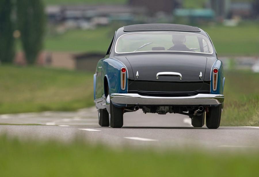  Lancia Aurelia Coupe 1952 года  (фото 3 из 18)